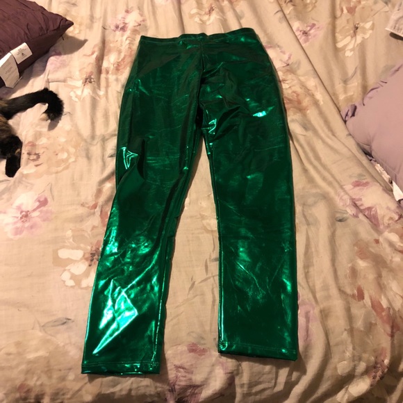 Green spandex - Picture 2 of 2